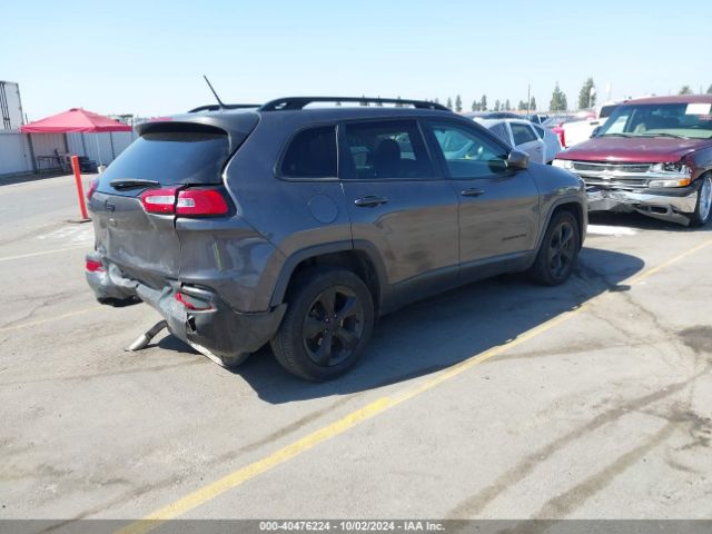 Photo 3 VIN: 1C4PJLCB7JD556553 - JEEP CHEROKEE 