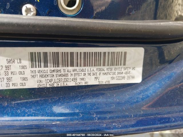 Photo 8 VIN: 1C4PJLCB7JD611499 - JEEP CHEROKEE 