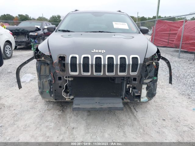 Photo 5 VIN: 1C4PJLCB8EW249497 - JEEP CHEROKEE 