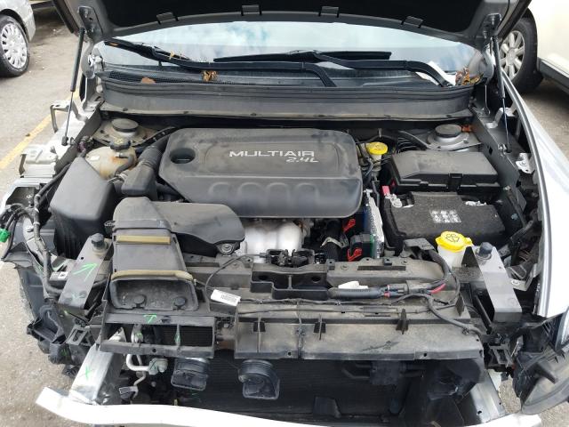 Photo 6 VIN: 1C4PJLCB8HW523933 - JEEP CHEROKEE 