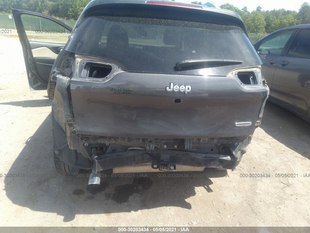 Photo 5 VIN: 1C4PJLCB8HW558701 - JEEP CHEROKEE 