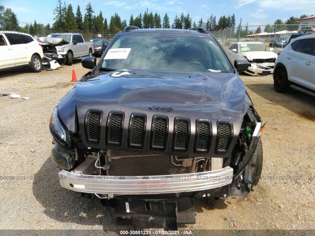 Photo 5 VIN: 1C4PJLCB8JD510942 - JEEP CHEROKEE 