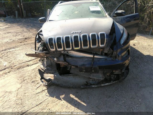 Photo 5 VIN: 1C4PJLCB8JD558957 - JEEP CHEROKEE 