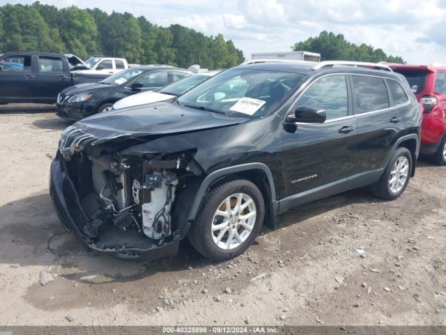 Photo 1 VIN: 1C4PJLCB8JD584345 - JEEP CHEROKEE 