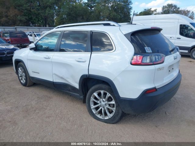 Photo 2 VIN: 1C4PJLCB8KD149617 - JEEP CHEROKEE 