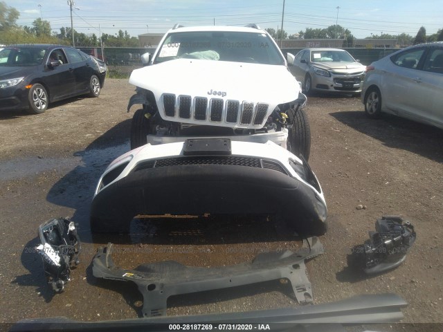 Photo 5 VIN: 1C4PJLCB8KD165185 - JEEP CHEROKEE 