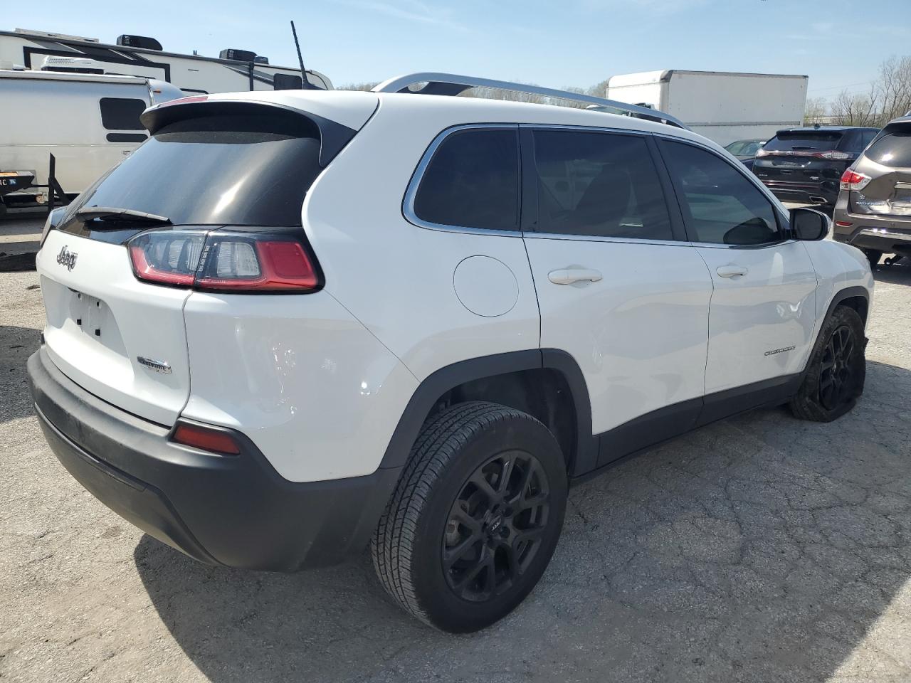 Photo 2 VIN: 1C4PJLCB8KD266968 - JEEP GRAND CHEROKEE 