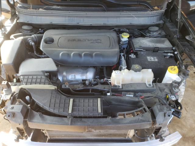 Photo 6 VIN: 1C4PJLCB8KD285052 - JEEP CHEROKEE L 