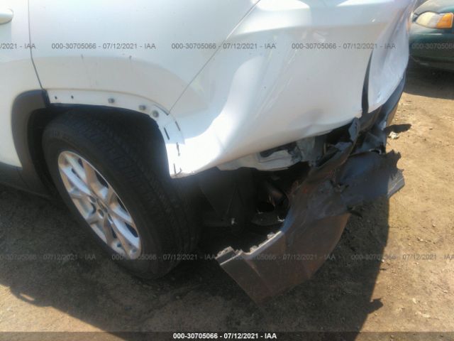 Photo 5 VIN: 1C4PJLCB9EW163390 - JEEP CHEROKEE 