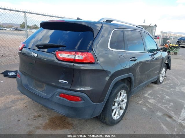 Photo 3 VIN: 1C4PJLCB9GW116167 - JEEP CHEROKEE 