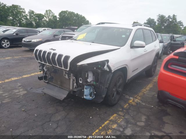 Photo 1 VIN: 1C4PJLCB9JD596617 - JEEP CHEROKEE 