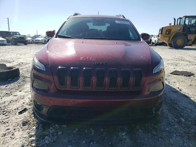 Photo 4 VIN: 1C4PJLCB9JD606563 - JEEP CHEROKEE L 