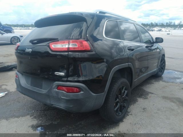 Photo 3 VIN: 1C4PJLCBXFW631130 - JEEP CHEROKEE 