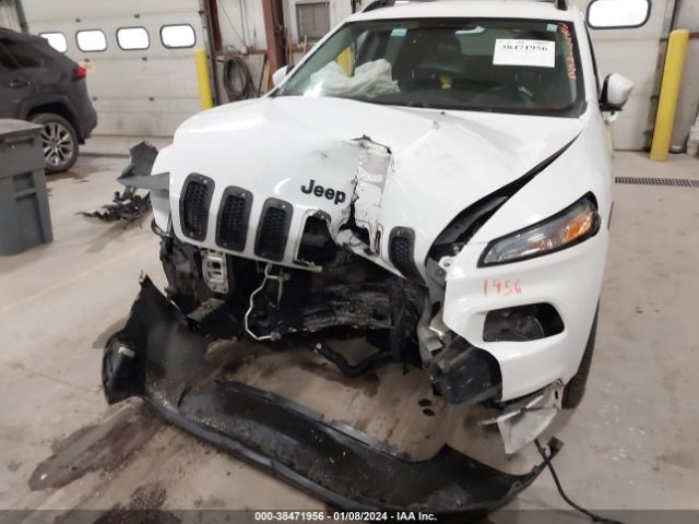 Photo 5 VIN: 1C4PJLCBXGW238021 - JEEP CHEROKEE 