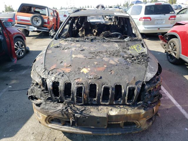 Photo 8 VIN: 1C4PJLCBXJD563643 - JEEP CHEROKEE L 