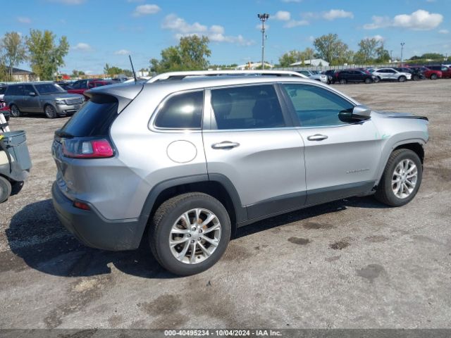 Photo 3 VIN: 1C4PJLCBXKD120541 - JEEP CHEROKEE 