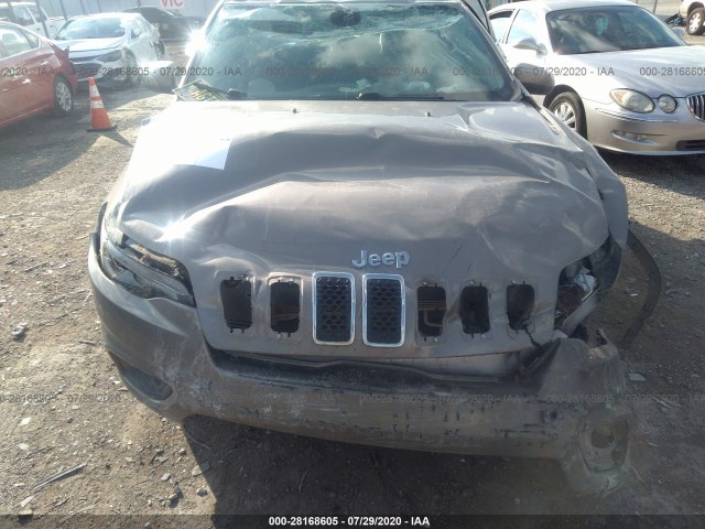 Photo 9 VIN: 1C4PJLCBXKD264171 - JEEP CHEROKEE 