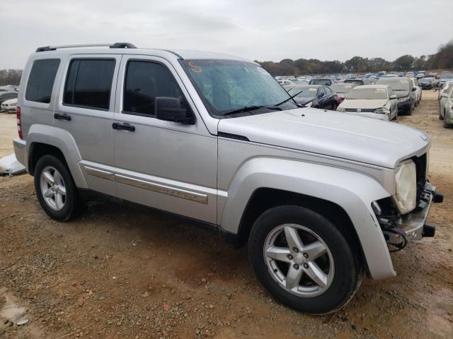 Photo 3 VIN: 1C4PJLCK4CW121027 - JEEP LIBERTY 