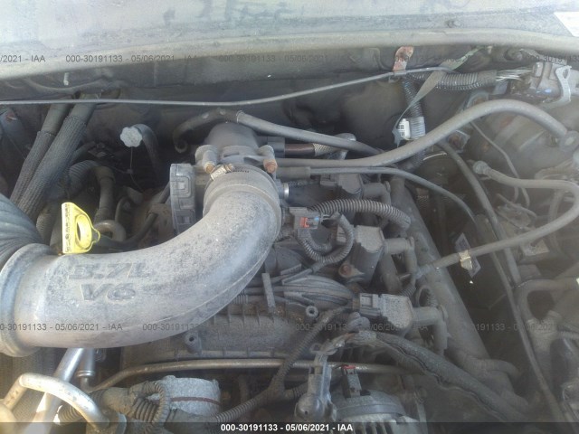 Photo 9 VIN: 1C4PJLCK4CW147871 - JEEP LIBERTY 