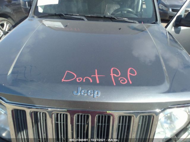 Photo 9 VIN: 1C4PJLCK7CW144513 - JEEP LIBERTY 