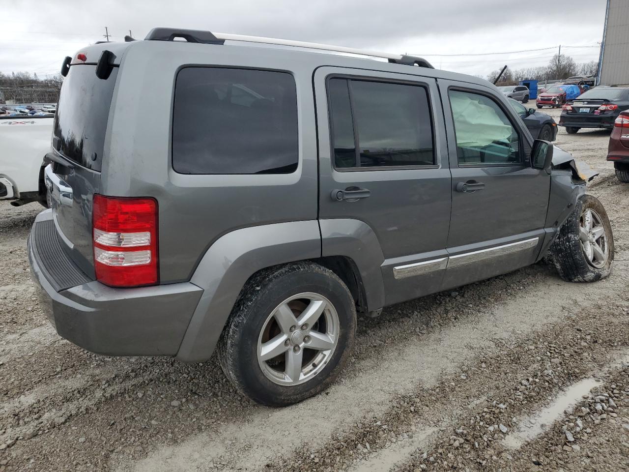 Photo 2 VIN: 1C4PJLCK9CW144738 - JEEP LIBERTY (NORTH AMERICA) 