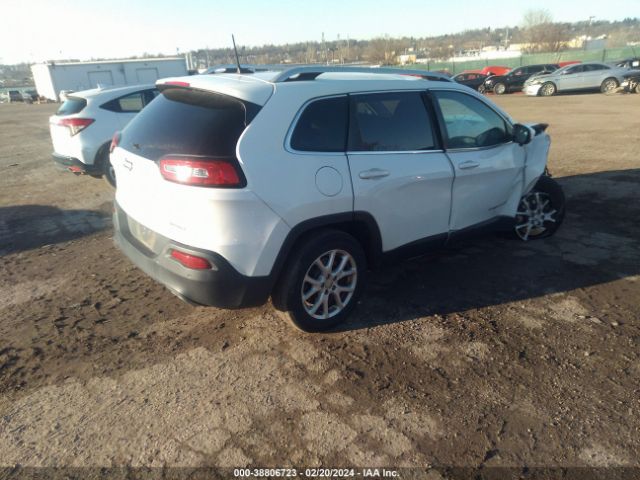 Photo 3 VIN: 1C4PJLCS3GW217401 - JEEP CHEROKEE 