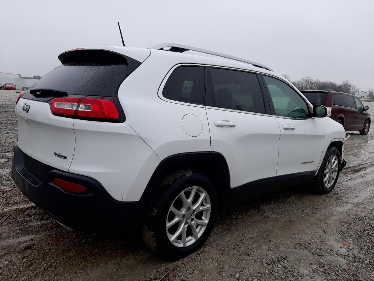 Photo 2 VIN: 1C4PJLCS7GW372937 - JEEP GRAND CHEROKEE 