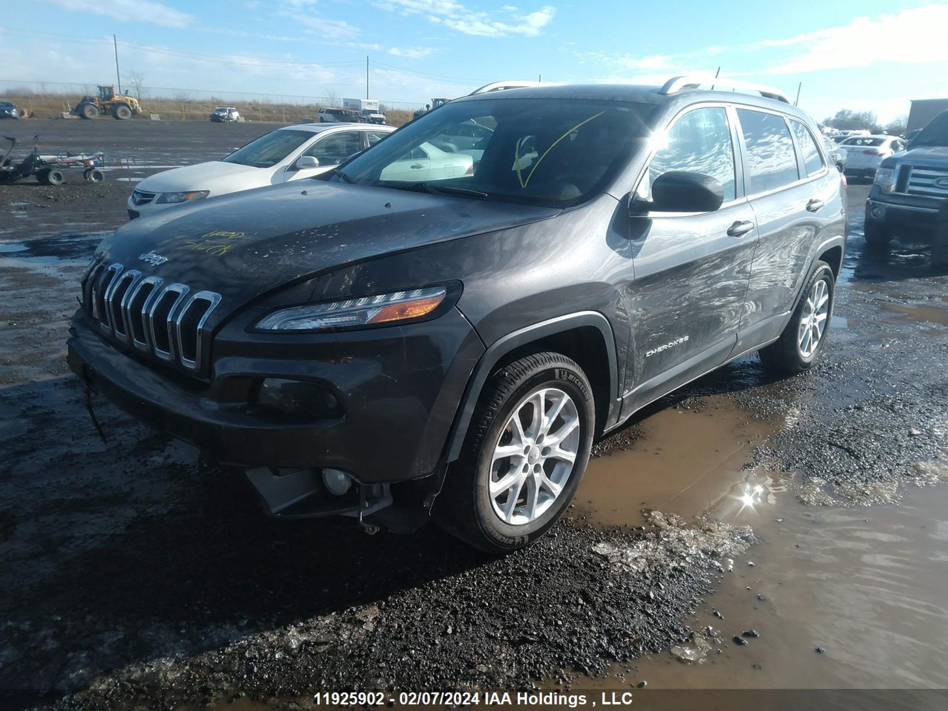 Photo 1 VIN: 1C4PJLCS9FW547994 - JEEP CHEROKEE 