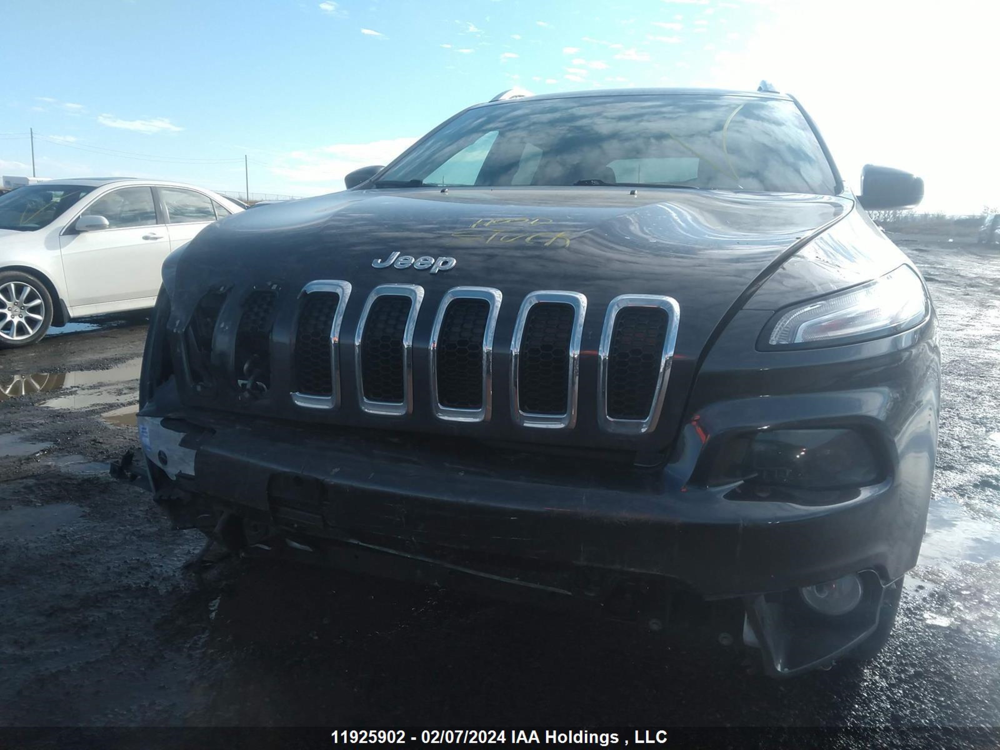 Photo 5 VIN: 1C4PJLCS9FW547994 - JEEP CHEROKEE 