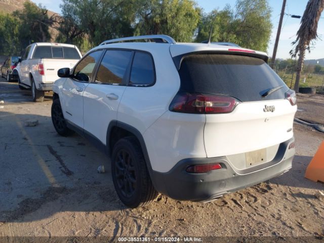 Photo 2 VIN: 1C4PJLCS9GW178104 - JEEP CHEROKEE 