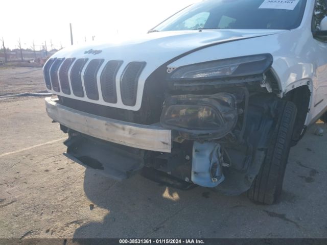 Photo 5 VIN: 1C4PJLCS9GW178104 - JEEP CHEROKEE 