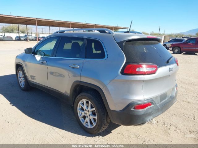 Photo 2 VIN: 1C4PJLCSXGW171033 - JEEP CHEROKEE 