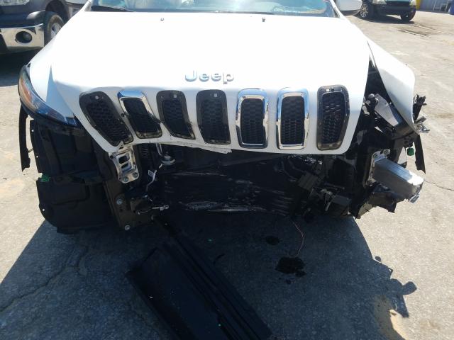 Photo 8 VIN: 1C4PJLDB0GW229309 - JEEP CHEROKEE L 