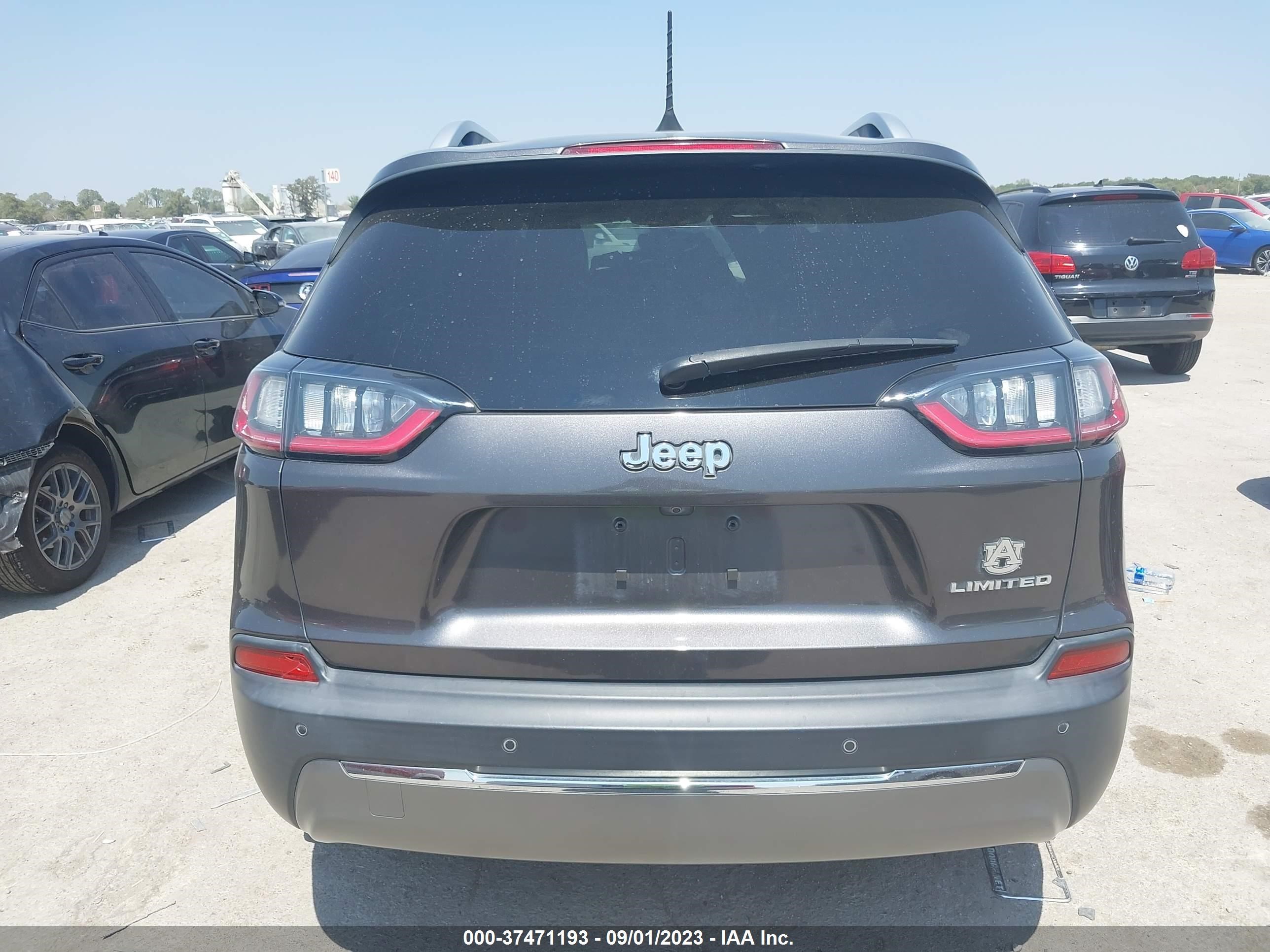 Photo 15 VIN: 1C4PJLDB2KD278239 - JEEP CHEROKEE 