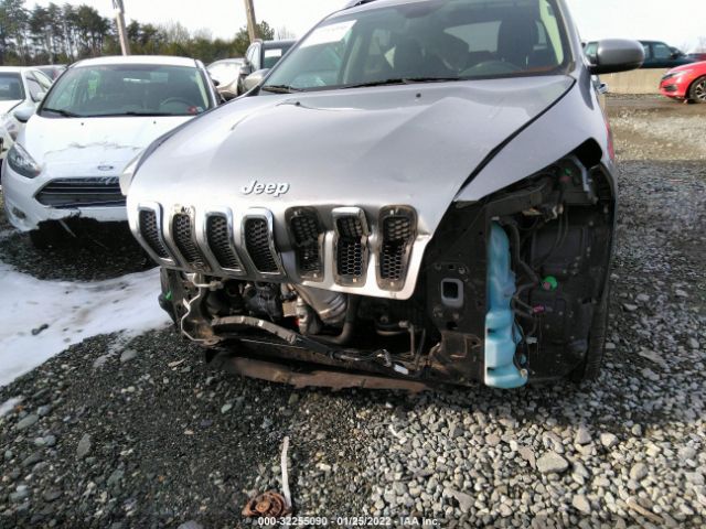 Photo 5 VIN: 1C4PJLDB3GW200287 - JEEP CHEROKEE 