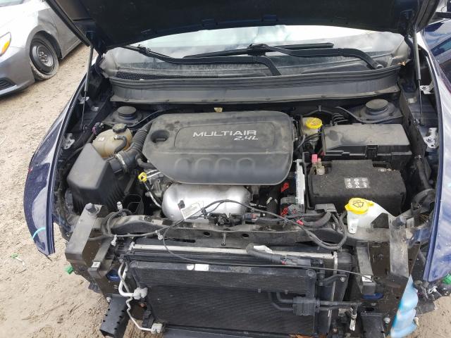 Photo 6 VIN: 1C4PJLDB3GW273191 - JEEP CHEROKEE L 