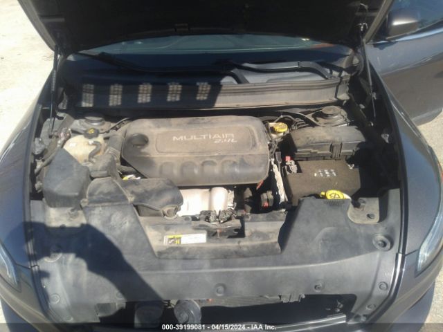 Photo 9 VIN: 1C4PJLDB6FW748377 - JEEP CHEROKEE 