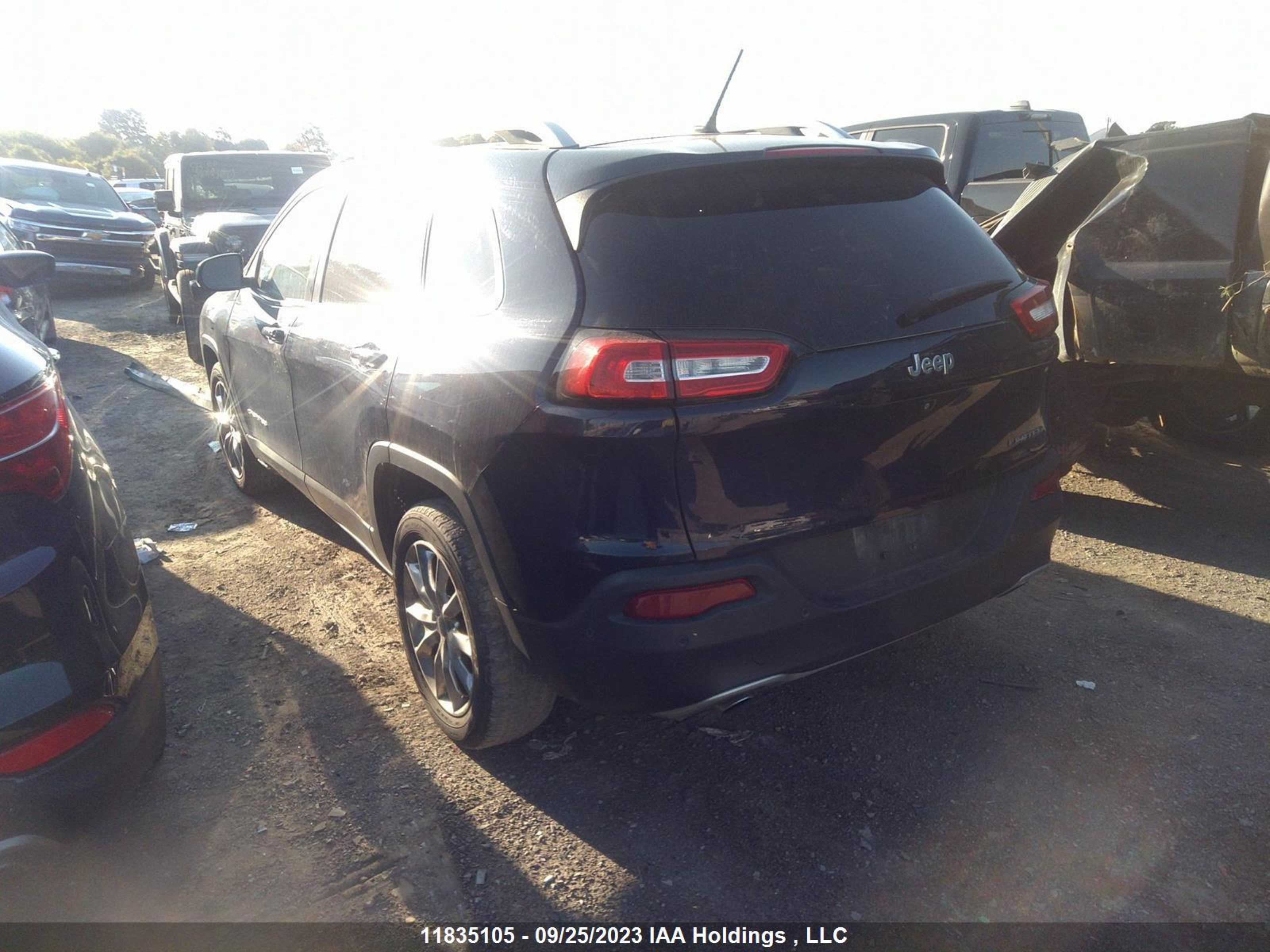 Photo 2 VIN: 1C4PJLDS6EW168366 - JEEP CHEROKEE 