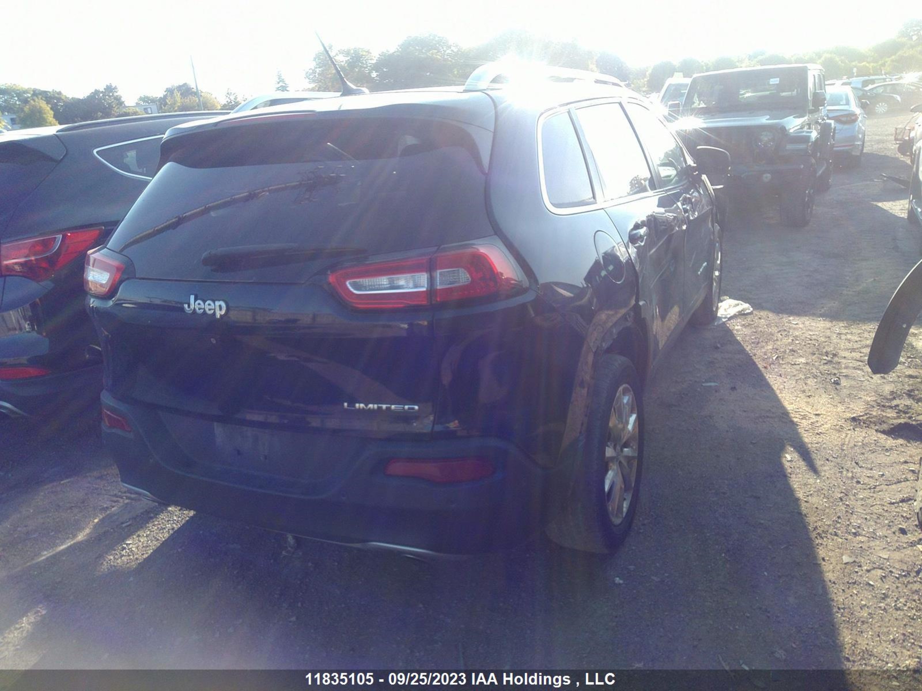 Photo 3 VIN: 1C4PJLDS6EW168366 - JEEP CHEROKEE 