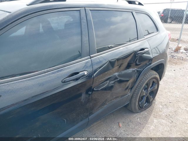 Photo 5 VIN: 1C4PJLDX3JD527898 - JEEP CHEROKEE 