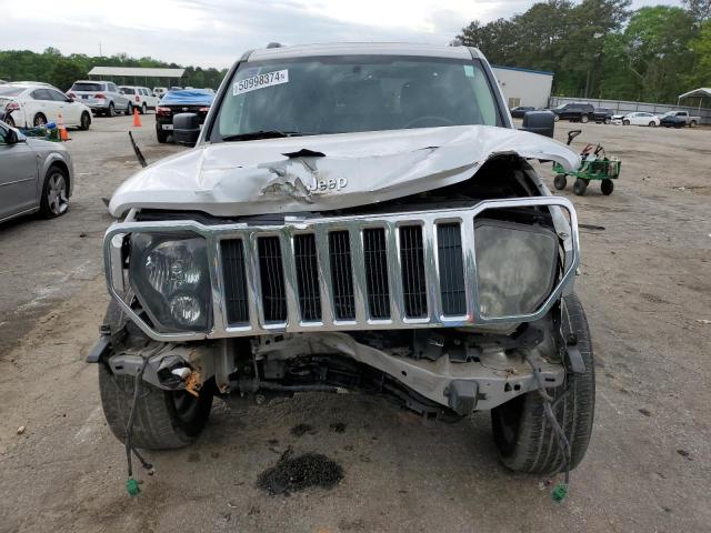 Photo 4 VIN: 1C4PJLFK3CW110127 - JEEP LIBERTY JE 