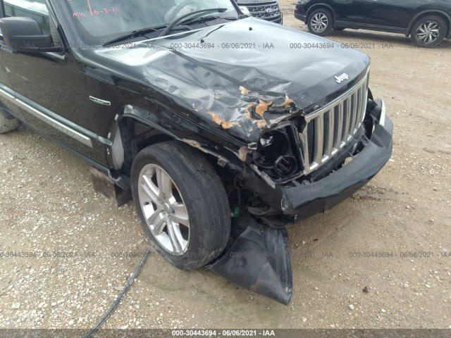 Photo 5 VIN: 1C4PJLFK7CW169360 - JEEP LIBERTY 