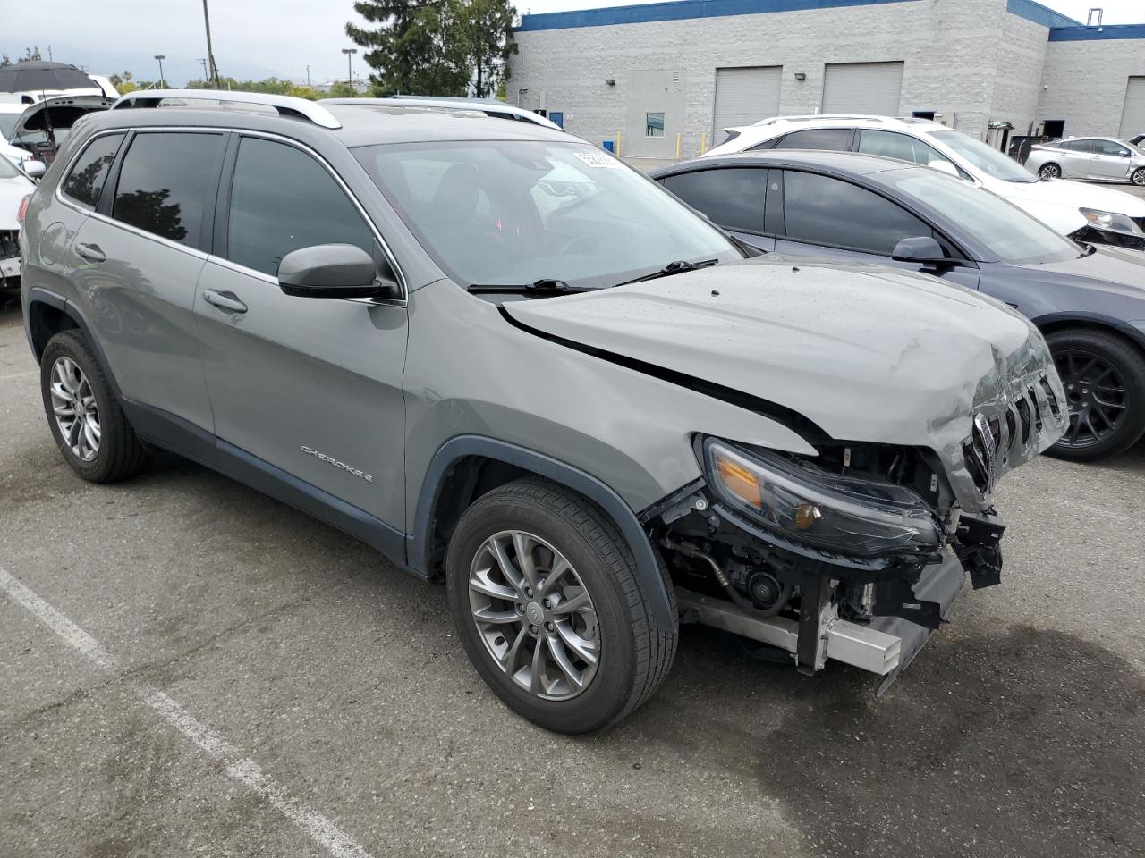 Photo 3 VIN: 1C4PJLLB1MD211569 - JEEP GRAND CHEROKEE 