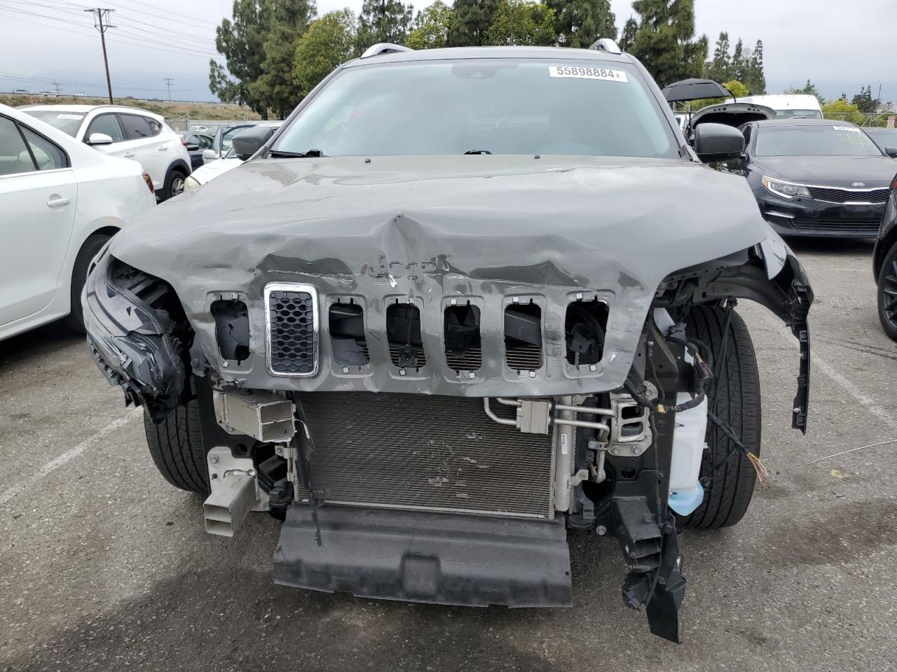 Photo 4 VIN: 1C4PJLLB1MD211569 - JEEP GRAND CHEROKEE 