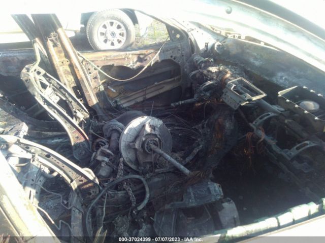 Photo 4 VIN: 1C4PJLLB2JD573549 - JEEP CHEROKEE 