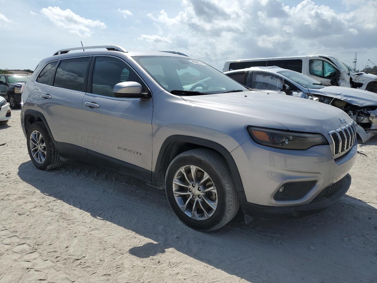 Photo 3 VIN: 1C4PJLLB2KD144705 - JEEP GRAND CHEROKEE 