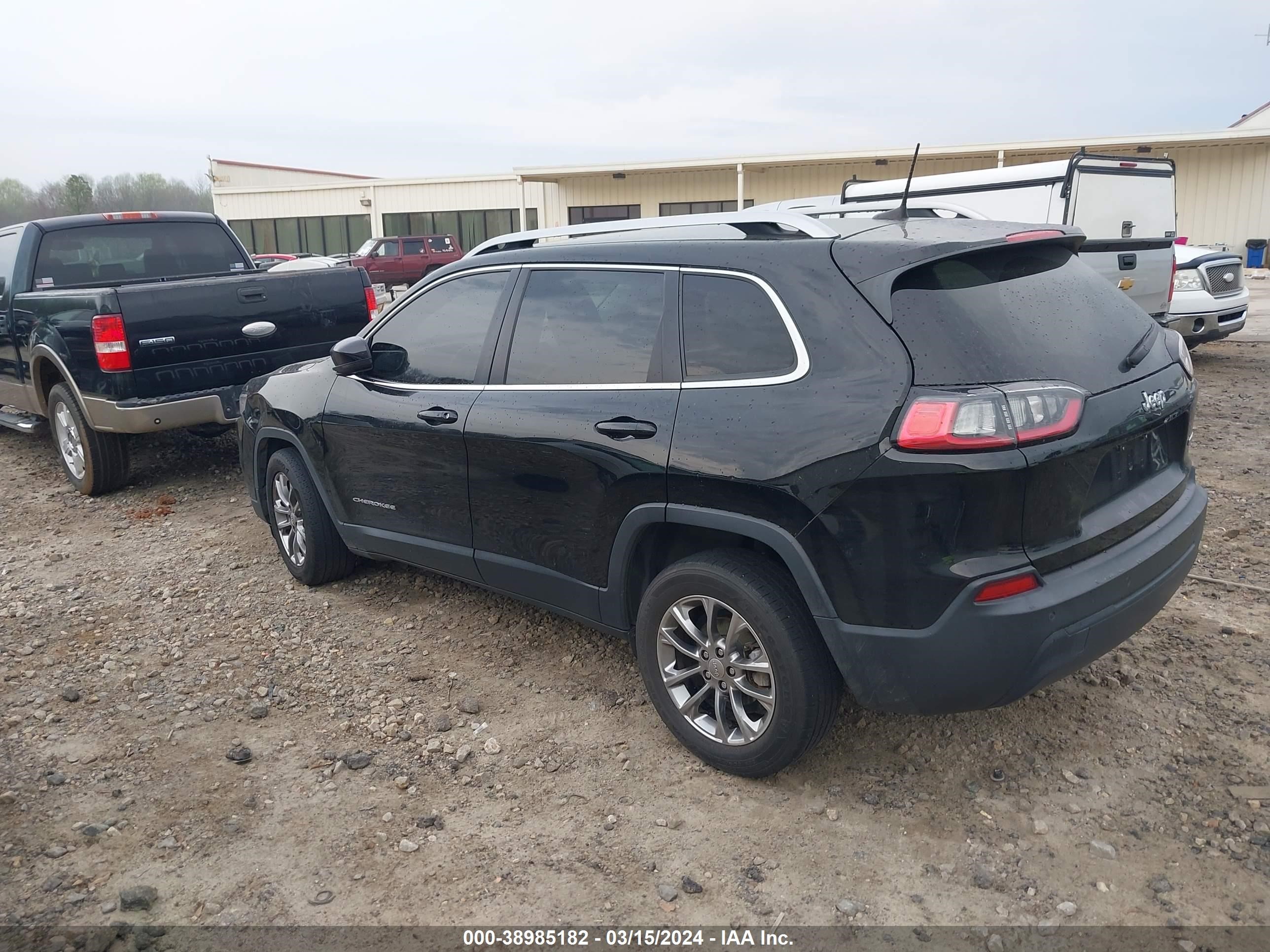 Photo 2 VIN: 1C4PJLLB6LD568681 - JEEP CHEROKEE 