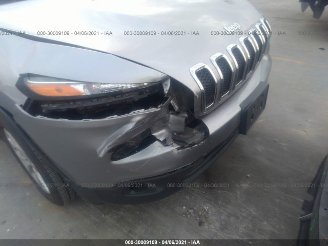 Photo 5 VIN: 1C4PJLLB7JD605475 - JEEP CHEROKEE L 