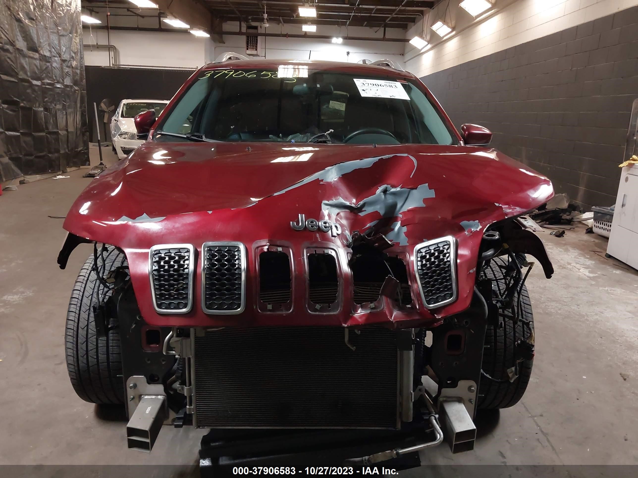 Photo 5 VIN: 1C4PJLLB8KD154297 - JEEP CHEROKEE 