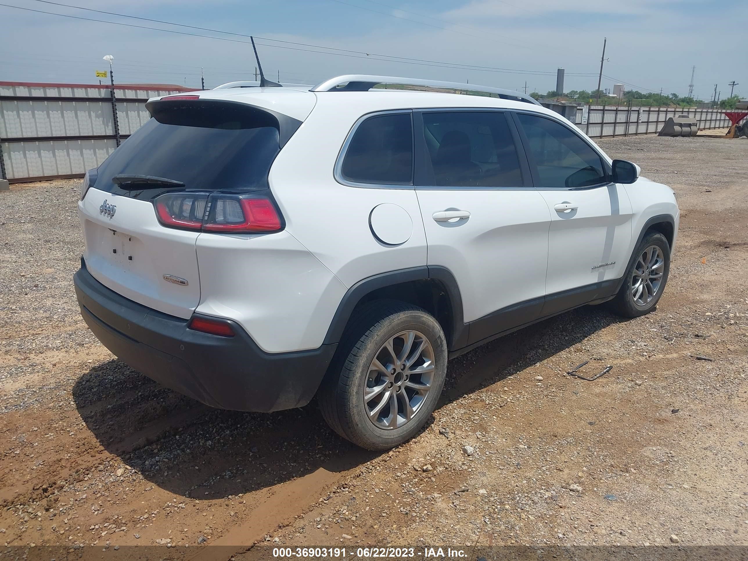 Photo 3 VIN: 1C4PJLLB9KD428588 - JEEP CHEROKEE 